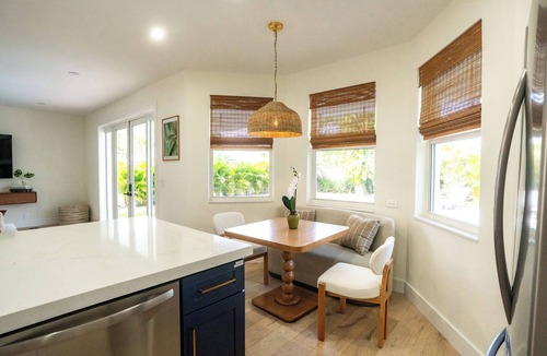 Delray Beach House | NEW Luxe Wellness Retreat - Private Gym, Pilates, Sauna, Pool