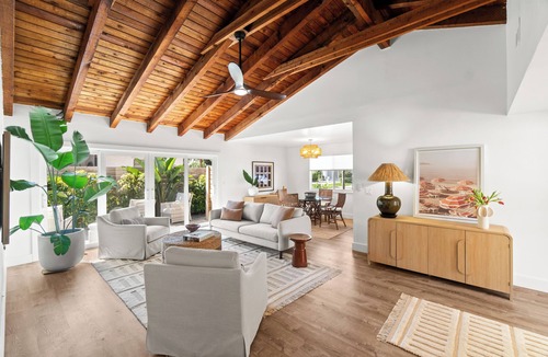 Delray Beach Villa | New Luxury 2-bedroom villa, .6 miles to the Atlantic Ocean in Delray Beach
