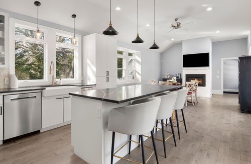 Eastham House | NEW Luxury Waterfront - Hot tub, Sauna, Game Room