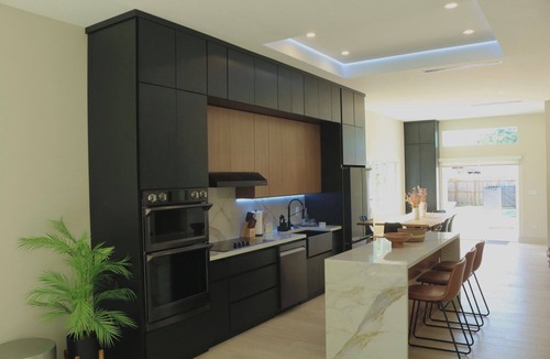 Little Havana House | NEW MIAMI POOL HOUSE! 1 mile to Coconut Grove or Gables, 3 miles to Brickell.