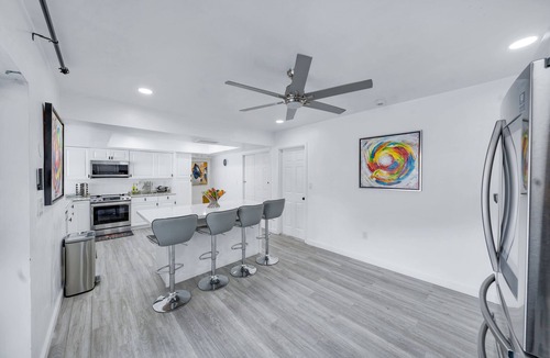 Miramar Villa | New Modern Retreat with King Bed/Heated Pool/Grill/only 8 miles to Beach!