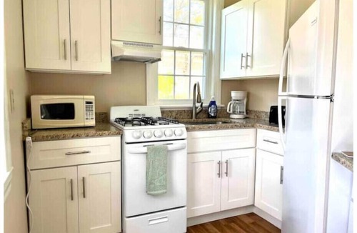 East Falmouth Cottage | NEW! Nature's Nook Peaceful Cottage Close to All