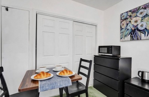 Hallandale Beach House | New Paradise Villa with Heated Pool and BBQ Near the Beach