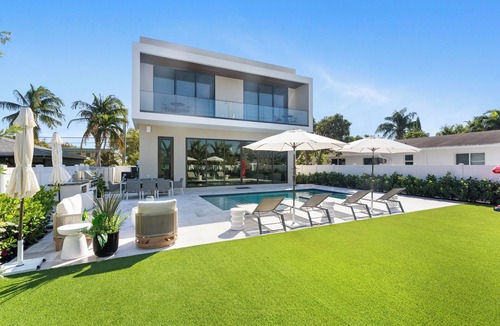 Delray Beach Villa | New Ultra Luxe Delray Beach, 5 min walk Atlantic