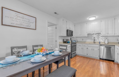 Norfolk House | New, Walk to Beach, Game Room, Fire Pit, King Beds