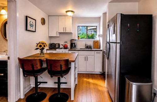 Provincetown Apartment | *NEW* Walk to Beach + Town - Patio, Deck, Parking, AC