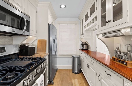 Somerset House | New! Your very own Summer Oasis - Direct Oceanfront - 3BD Cozy & Peaceful home