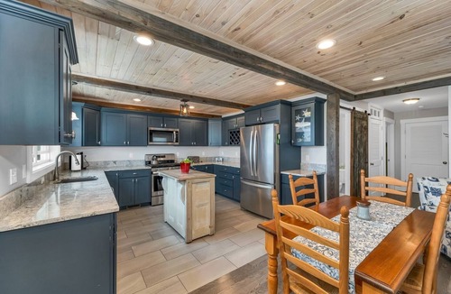 Hampton House | Newly built 2018. Single family home with views and 5 minute walk to beach.
