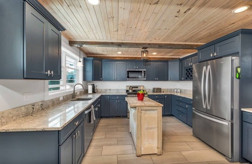 Hampton House | Newly built 2018. Single family home with views and 5 minute walk to beach.