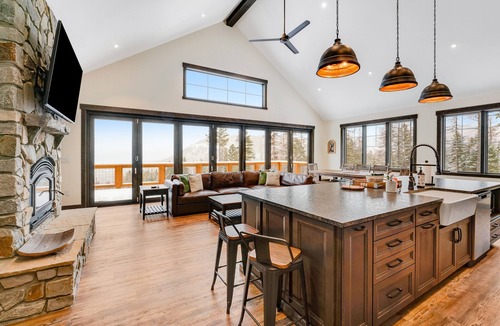 Somers House | Newly built mountain home with water views, balcony, two kitchens, & W/D