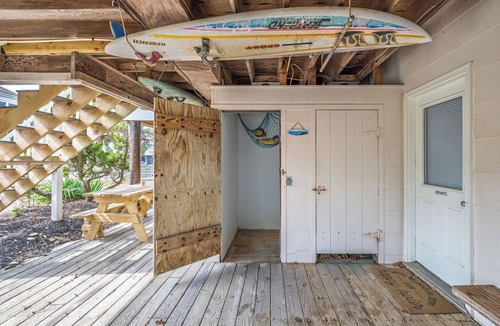 Bethany Beach Condo | Newly remodeled! Steps from the beach. Ocean block. Tower Shores.