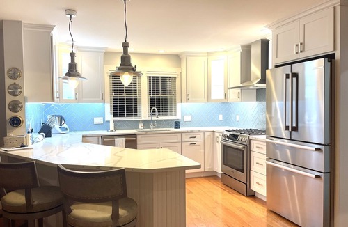 South Chatham House | Newly Remodeled Seaside Getaway with Forest Beach in your backyard!