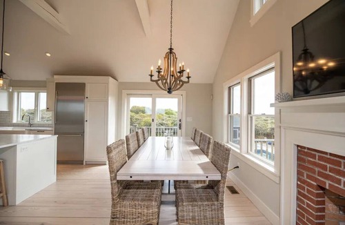 Tom Nevers House | Newly rennovated Tom Nevers home with distant ocean views!