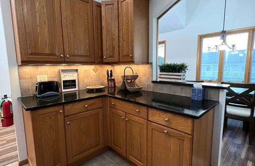Ship Bottom Apartment | Newly Renovated 4BR 2BA Ocean Block Bay View Ship Bottom Home Central Location