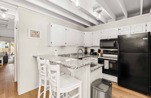 Selbyville Condo | NEWLY RENOVATED - Mallard Lakes - Rare 3 bedroom unit near Fenwick & OC.