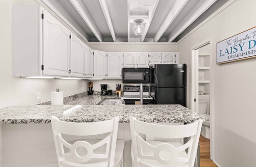Selbyville Condo | NEWLY RENOVATED - Mallard Lakes - Rare 3 bedroom unit near Fenwick & OC.