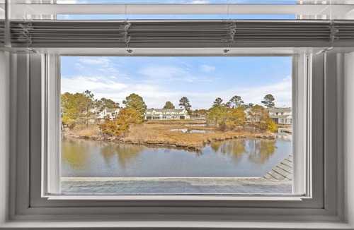 Selbyville Condo | NEWLY RENOVATED - Mallard Lakes - Rare 3 bedroom unit near Fenwick & OC.
