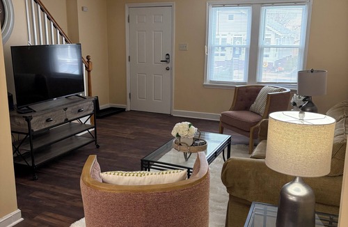 Wilmington House | Newly renovated townhome