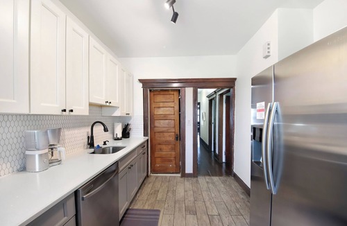 West Side Apartment | Newly Updated 3BR Furnished Home Close to Path, Lightrail and Pets Welcome