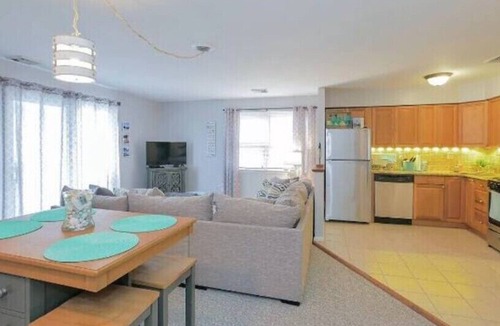 Margate City House | Nice House in Cute Beach Town