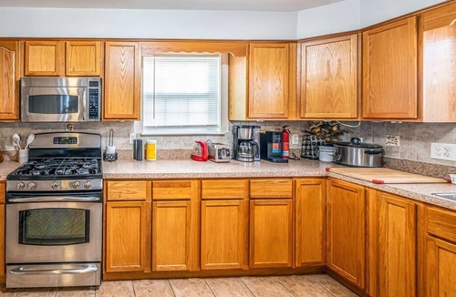 Forest Hill House | NJNY Retreat - Newark