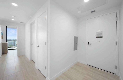 North Beach Apartment | NOK Classy 2BR in Miami Beach