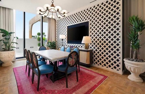 Wynwood Art District Apartment | NoMad Wynwood Walls & Rooftop Pool by Palermo Home Miami