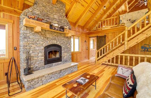 Arlee House | Nordic Style Lodge w/Deck on 80 Acres in Arlee