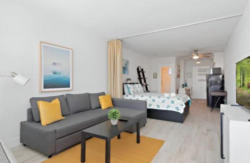 North Beach Apartment | North Shore Oasis - Steps to Miami Beach Bliss