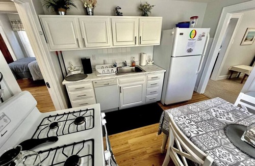 North Wildwood House | North Wildwood 4 BR w/Large Porch