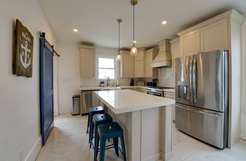 North Wildwood House | North Wildwood Home w/Porch ~ 3 Blocks to Beach!
