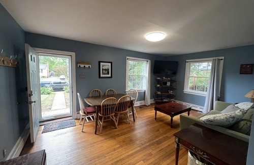 Richmond House | Northside Cape 2 bedroom with a large loft!