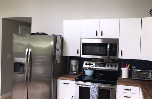 Lagoon Heights House | Oak Bluffs Summer Getaway Cape & Pet friendly!