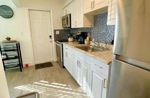 Parkside Apartment | Oasis at Hollywood lll -sleeps 4