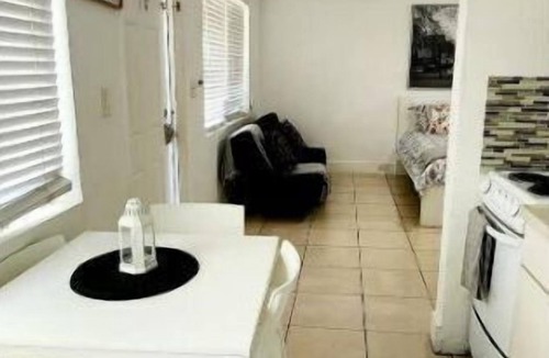 Parkside House | oasis at hollywood ll unit 8-sleeps 3
