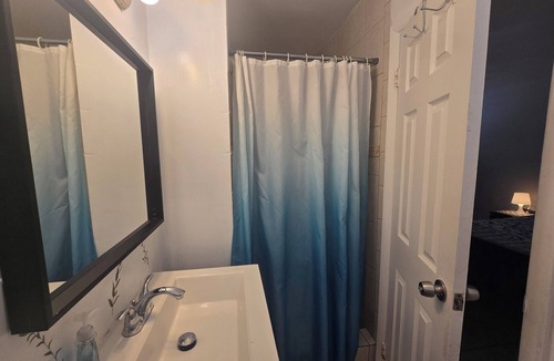 Royal Poinciana Hotel | Oasis at Hollywood - Sleeps 2- Unit 2. studio