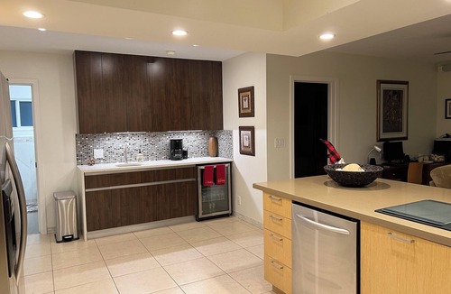 Harbor Village House | Oasis away from Home.