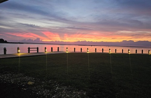 Crisfield Condo | Oasis On the Bay-Luxury 3-bedroom condo