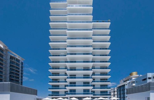 North Beach Apartment | Ocean 2 Sky at Monte Carlo Miami Beach