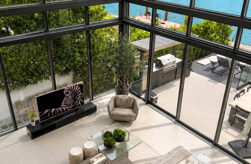 North Bay Village House | Ocean Bella Waterfront Estate – North Bay