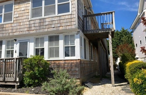 Ship Bottom House | ocean block. WiFi. Beach badges. Ship Bottom 151208