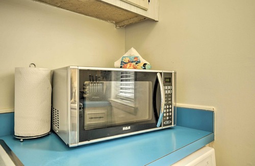 South End Condo | Ocean City Condo w/Pool Access: Walk to Beach!