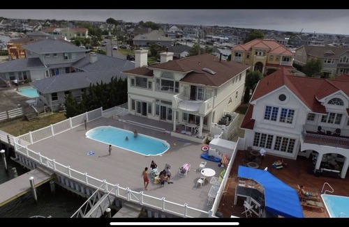 Riviera House | Ocean City, New Jersey Bayfront Vacation home