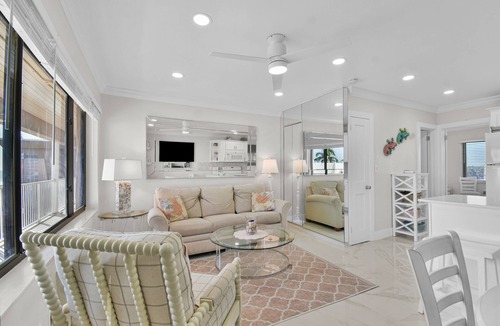Hollywood Condo | Ocean Front Condo/Incredible views