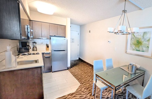 Atlantic City Apartment | Ocean Front Queen Boardwalk Gem