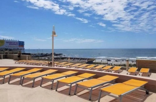 Atlantic City Apartment | Ocean Front Queen Boardwalk Gem
