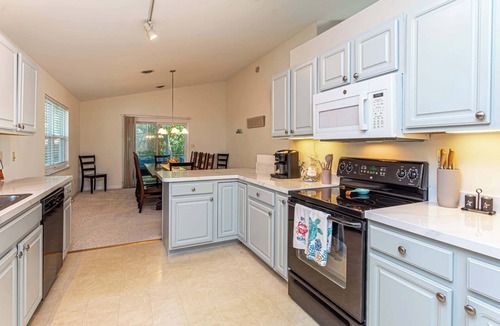 Ocean Pines House | Ocean Pines Resort Home with Porch