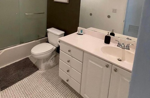Sunny Isles Beach Apartment | Ocean Reserve 207 - STR 2270