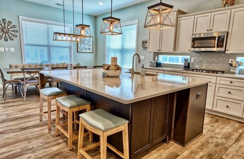 Frankford House | Ocean View * 5BR Luxury Beach Resort Home