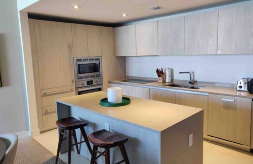 Hollywood South Central Beach Hotel | Ocean View Apt on the Beach 2 Bedroom 2 Bath.